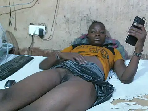 SEXY-NAIMA Chat XXX live