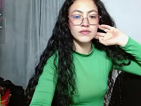 Amitlu_'s Live XXX Chat