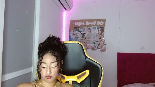 emily_stars1: онлайн-секс-чат