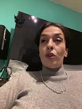 Piggiteablacktea live XXX chat