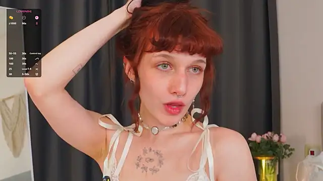 LeelooYolo's Live XXX Chat