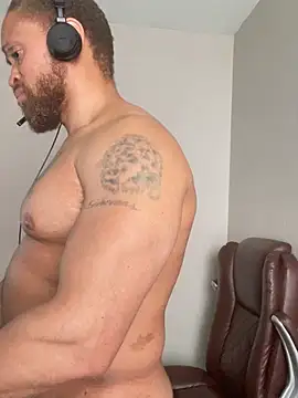 Fathero1time: вебкам-шоу