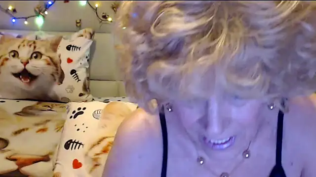 HappyWomanOn Obrolan Langsung XXX