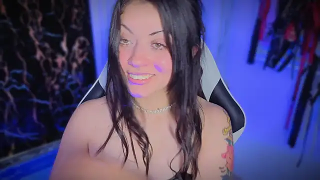 Živý XXX chat Guxplo_