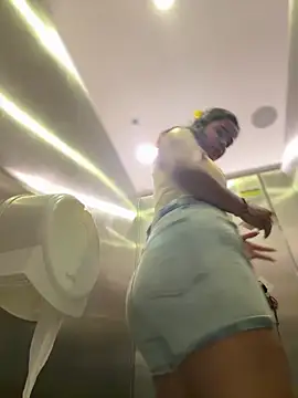 Chat XXX en directo de Kaily_Sweet16