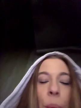 Luna_Lynn's Live XXX Chat