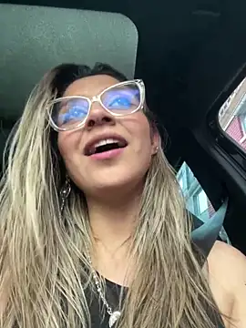 Isabella_Varella Adlı Modelin Canlı XXX Sohbeti