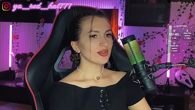 -RED_HAT- Live XXX-chat