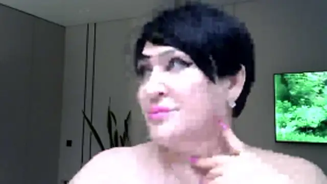 Kleotempt's Live XXX Chat