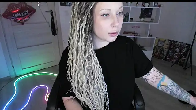 Chat +18 de HoneySallyMoore ao vivo