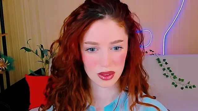 XXX chat uživo modela ChristinaConteeree