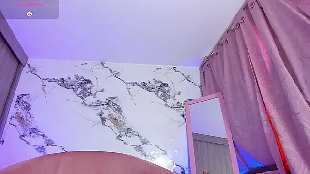 แชท XXX สดของ Annaross2