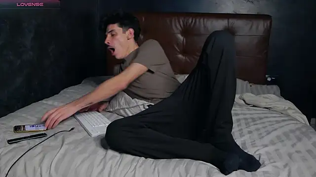 DanielCrush1 Webcam show