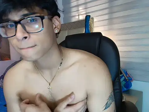 mathias_oberlin's Live XXX Chat