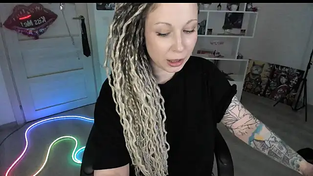 HoneySallyMoore 라이브 XXX 채팅