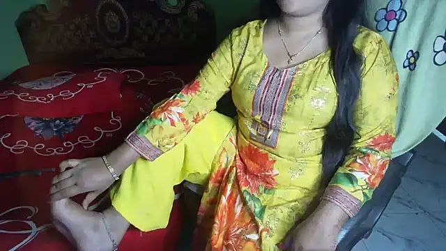 BengaliQueenStar Chat XXX live