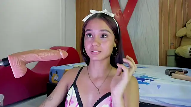 MarianaManzur Chat XXX live