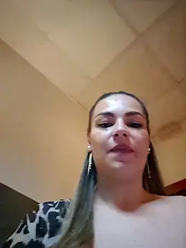 AvaCherry's Live XXX Chat