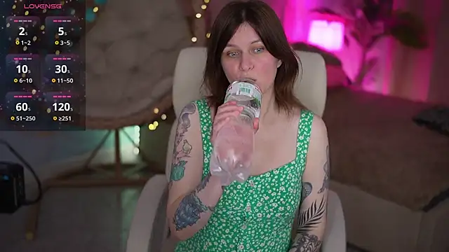 TinaMelt 라이브 XXX 채팅