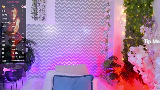 Chatroom XXX en direct de NahomyVega