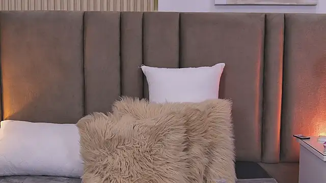 SaraLugo's Live XXX Chat