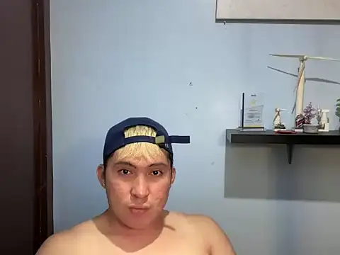 Kingdirtyfog webcam show