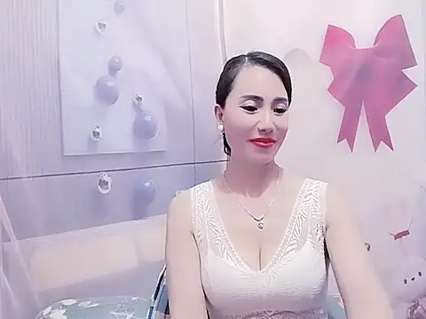 Hello-Kitty001 Webcam Show