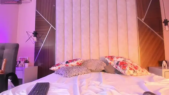 CAROLYNFOSTER Webcam show