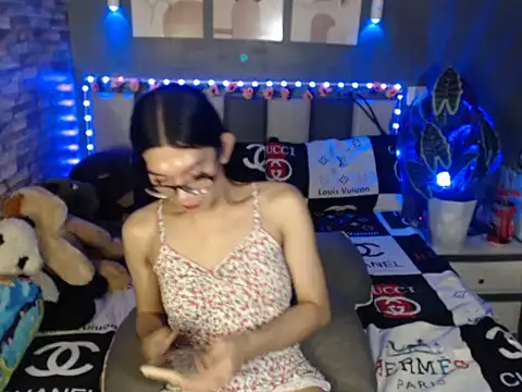 XXX chat uživo modela HotNathalie6900