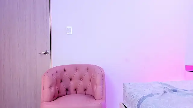 Violetta-foxx Chat XXX in diretta