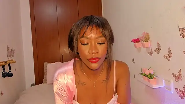 viioolleettaa Chat XXX in diretta