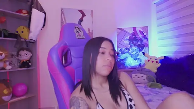 madelyn_rose_ Adlı Modelin Canlı XXX Sohbeti