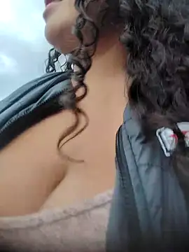 You-sexy-starr's Live XXX Chat