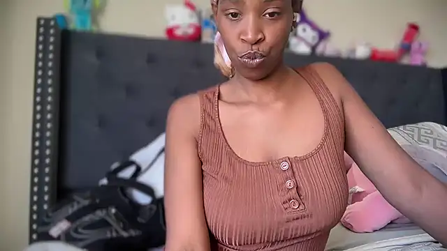 Cum2Charm Live XXX Chat