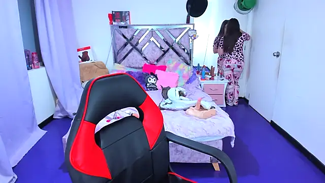 Chatroom XXX en direct de Luna_Analya