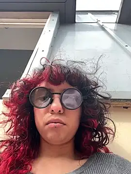 Sweet_Chaos' Webcam Show