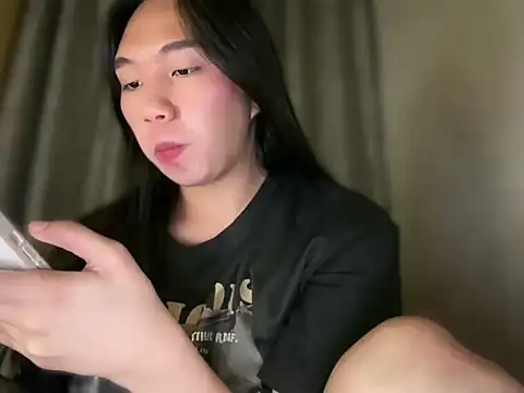 Chatroom XXX en direct de kat_mire