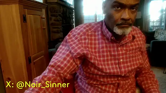 Онлайн чат XXX sinnernoir