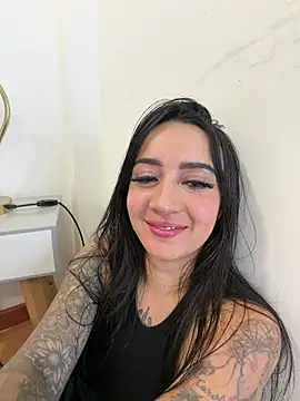 EmmyEvans1 Chat XXX live