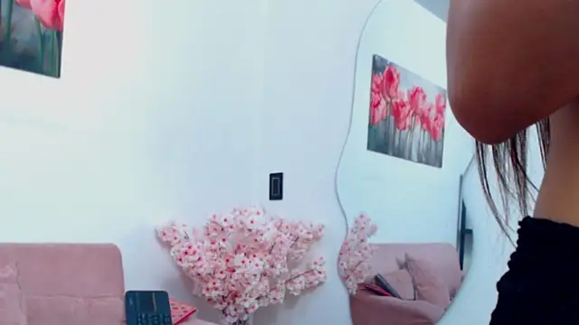 دردشة pinky_f00x الجنسية المباشرة