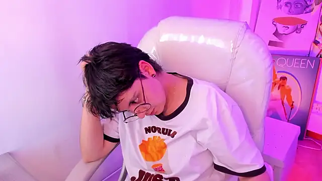 Nathaly_ds' Live XXX Chat