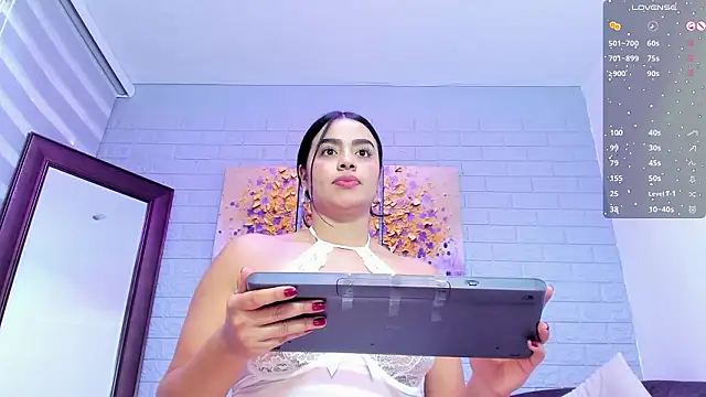 Eyes_DuqueのライブXXXチャット