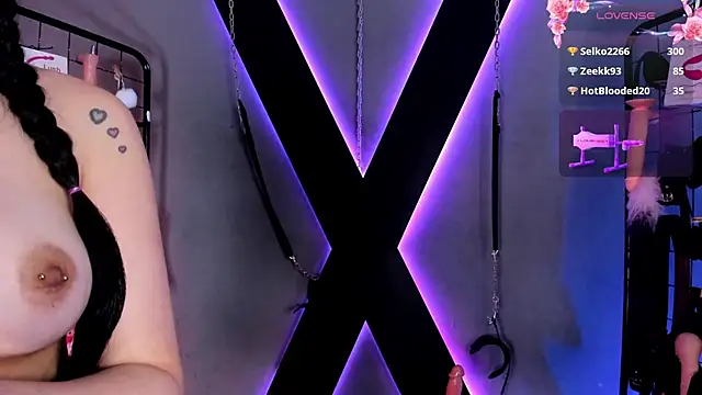 Victorya_Emily_BDSM webcam show