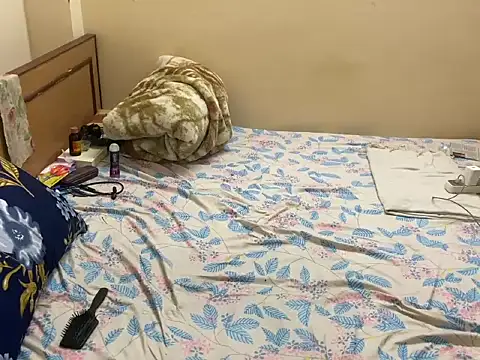 LuvLayla Webcam Show