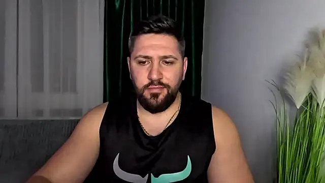 Chat XXX en directo de Gold_Alpha_Boy