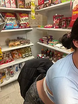 XXX chat uživo modela PamelaJonsom_