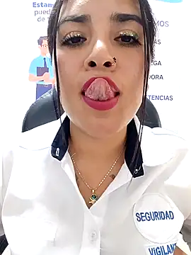 MAYE__13's Live XXX Chat