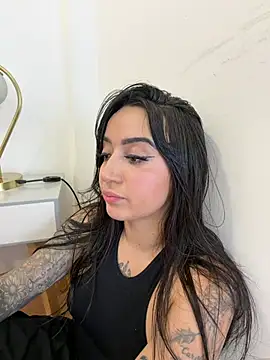 EmmyEvans1 Chat XXX in diretta