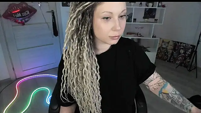 HoneySallyMoore Chat XXX in diretta