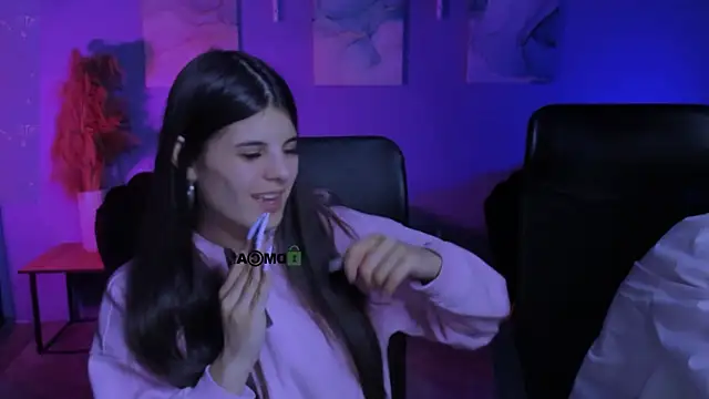 دردشة lizzie_boom_ الجنسية المباشرة